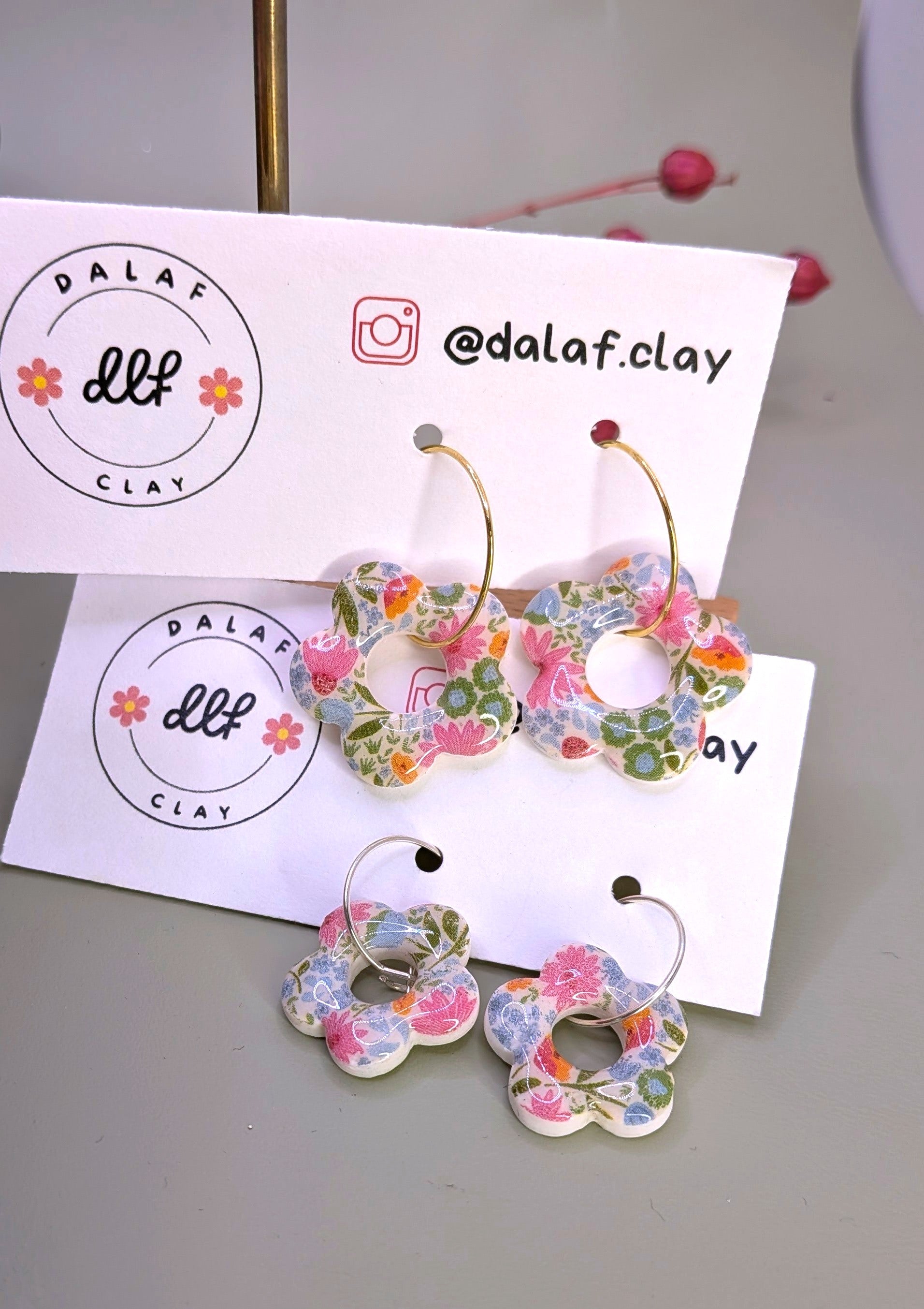 Flowers in flowers